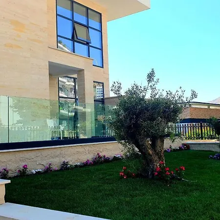 Apartment 2f Sarande